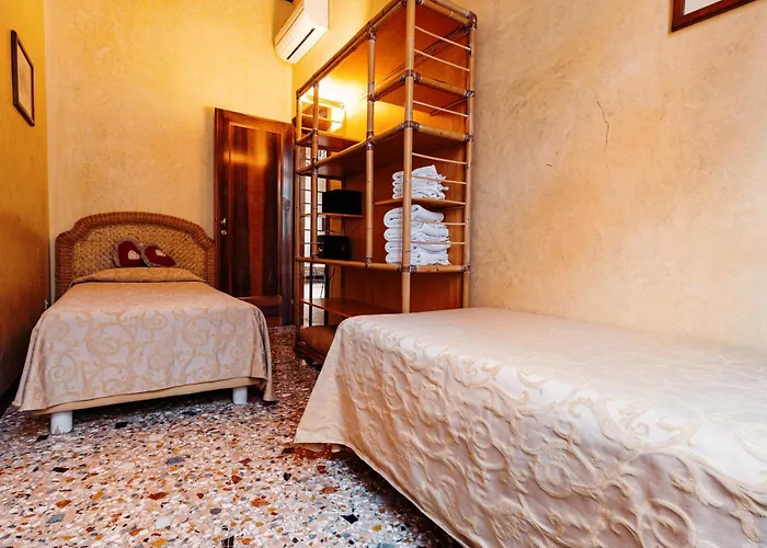 Casa Dei Pittori Venedig