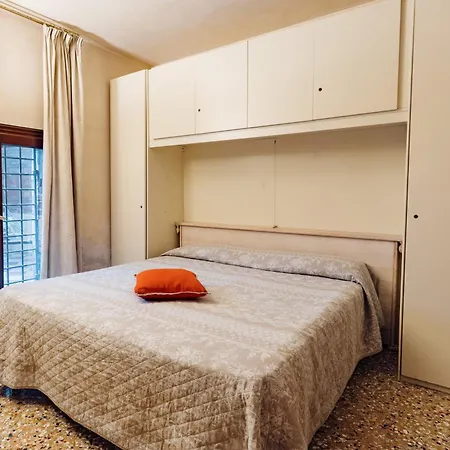 Casa Dei Pittori Daire Venedik