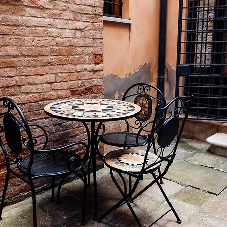 Casa Dei Pittori *